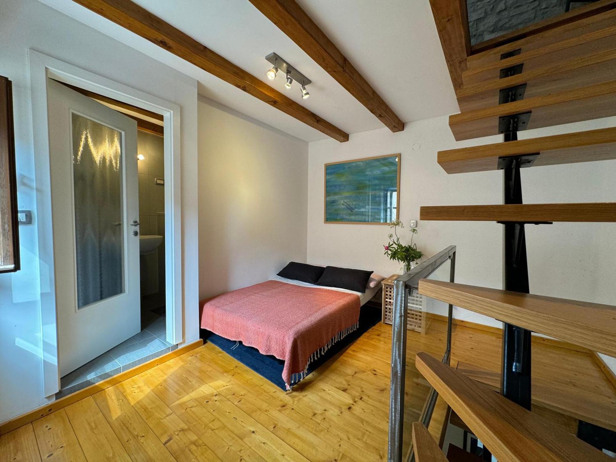 Kate'S Townhouse Buzet Exterior foto