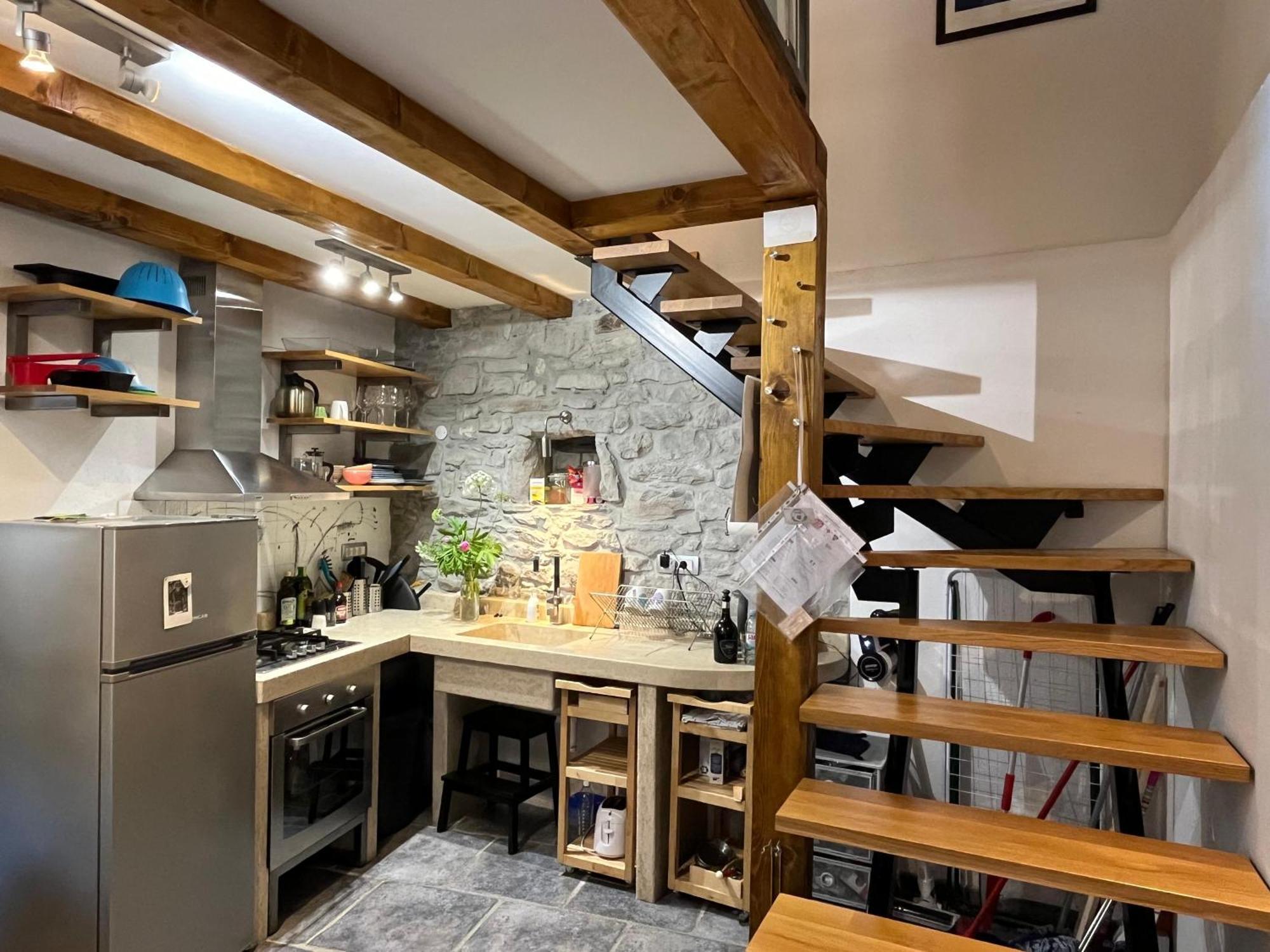 Kate'S Townhouse Buzet Exterior foto